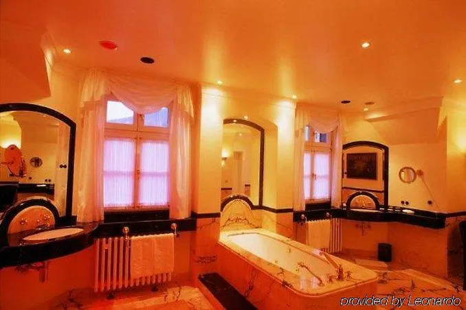 فندق Krone Assmannshausen 4*